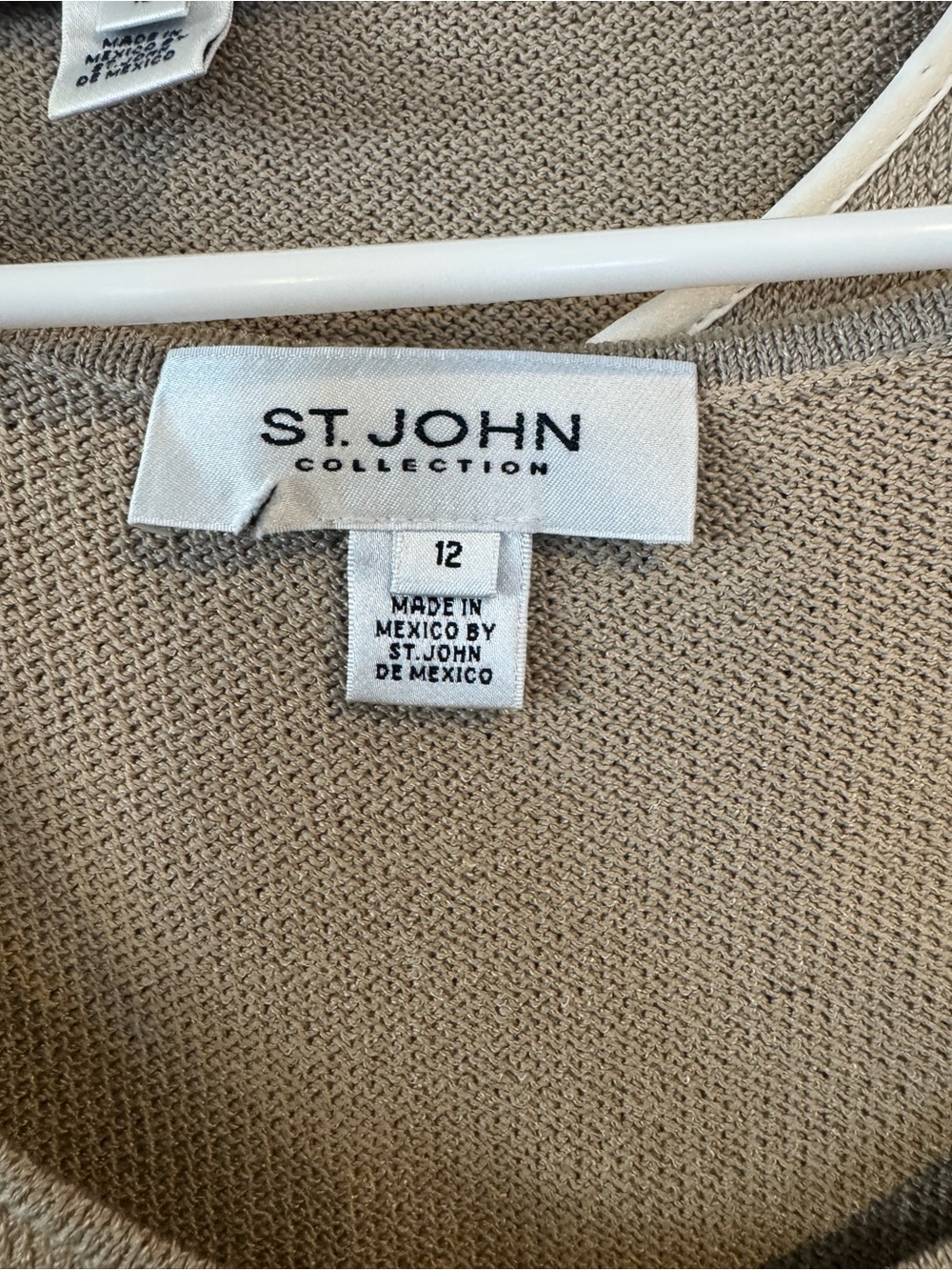 St. John tan ivory knit suit jacket midi sleeveless sweater dress flaw size 12 - Picture 14 of 16